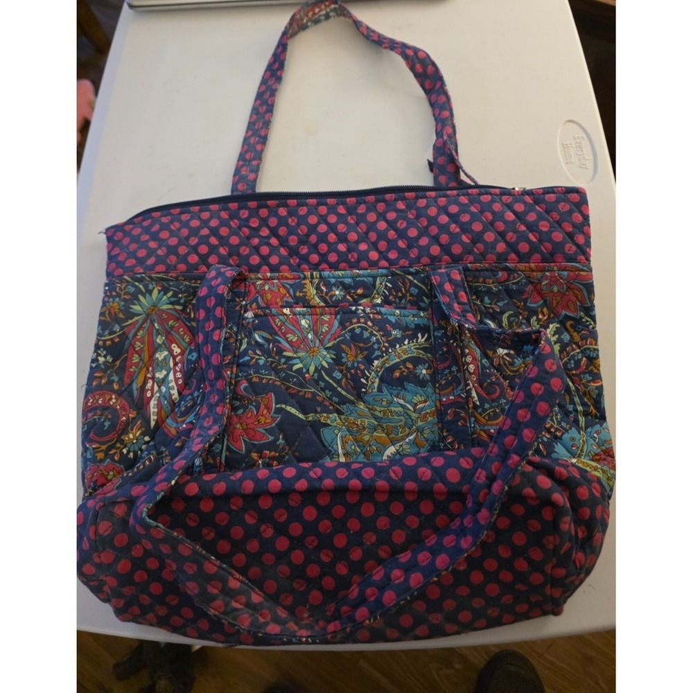 Lily Waters - Red Shoulder Bag Black &‎ White Pattern inside pocket